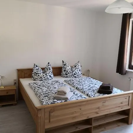 Pumphut`s Scheune FeWo 5 Apartment Lengenfeld (Saxony)